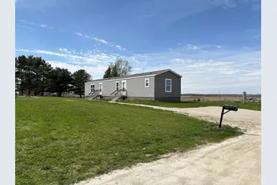 409 N Silver Street, Wykoff, MN 55990 - Photo 1