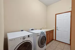 10001 Colorado Ln N, Brooklyn Park, MN 55445 - Photo 13