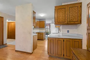 6512 Upper 23rd St N, Oakdale, MN 55128 - Photo 17