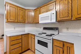 6512 Upper 23rd St N, Oakdale, MN 55128 - Photo 15