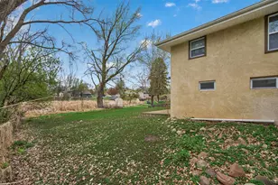 3901 Lake Dr Ave N, Robbinsdale, MN 55422 - Photo 33