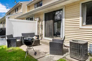 3235 Hill Ridge Dr, Eagan, MN 55121 - Photo 31