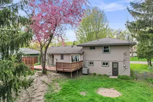 961 Oakwood Dr, New Brighton, MN 55112 - Photo 21