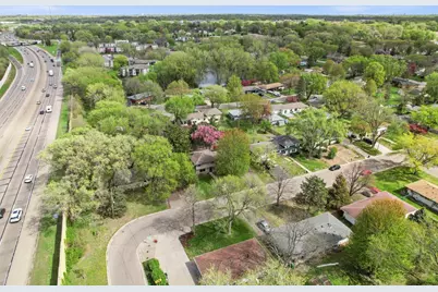 961 Oakwood Drive, New Brighton, MN 55112 - Photo 25