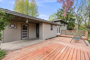 961 Oakwood Dr, New Brighton, MN 55112 - Photo 19