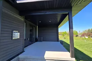 307 Sunset Ave, Mountain Lake, MN 56159 - Photo 3