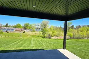 307 Sunset Ave, Mountain Lake, MN 56159 - Photo 5