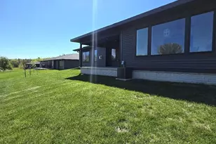 307 Sunset Ave, Mountain Lake, MN 56159 - Photo 3