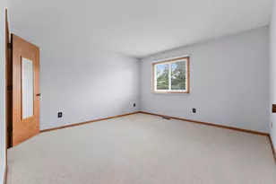 11105 Drake St NW, Coon Rapids, MN 55433 - Photo 13