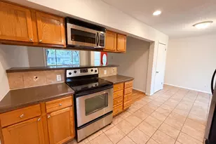 2807 O'Henry Rd, Brooklyn Center, MN 55430 - Photo 7