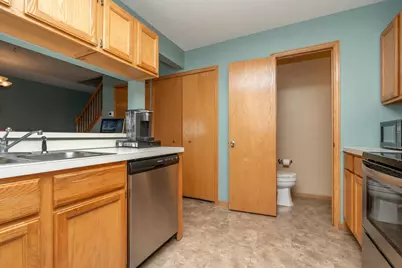 2009 Southcross Drive W #903, Burnsville, MN 55306 - Photo 7