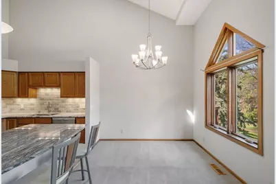 12548 Parkwood Drive, Burnsville, MN 55337 - Photo 9