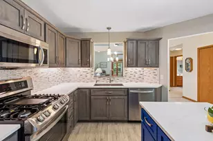 2157 Boulder Pointe, Shakopee, MN 55379 - Photo 7