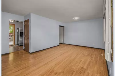 1557 Dale Street N, Saint Paul, MN 55117 - Photo 3