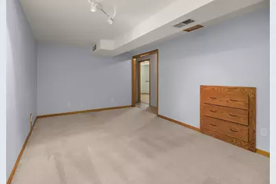 1557 Dale Street N, Saint Paul, MN 55117 - Photo 15