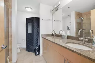 215 10th Ave S, Minneapolis, MN 55415 - Photo 29