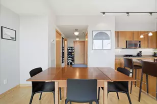 215 10th Ave S, Minneapolis, MN 55415 - Photo 19
