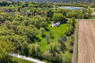 2019 Meadow Hill Dr, Menomonie, WI 54751 - Photo 3