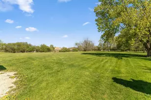 2019 Meadow Hill Dr, Menomonie, WI 54751 - Photo 31
