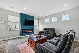 10529 Weston Wy N, Maple Grove, MN 55369 - Photo 5