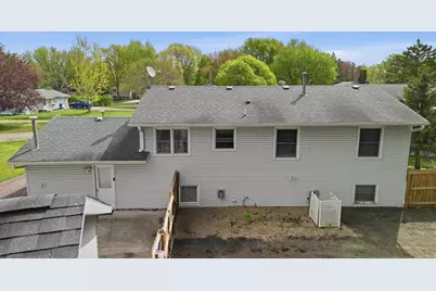 309 8th Avenue NW, Waseca, MN 56093 - Photo 25