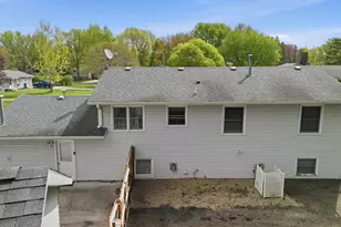 309 8th Ave NW, Waseca, MN 56093 - Photo 25