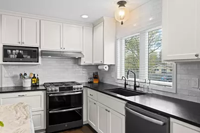 2355 Sumter Avenue S, Saint Louis Park, MN 55426 - Photo 9