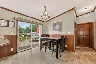 405 N Pleasant Ave, Spring Valley, MN 55975 - Photo 17