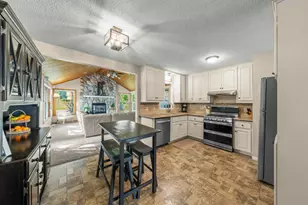 15429 Drexel Way, Apple Valley, MN 55124 - Photo 7