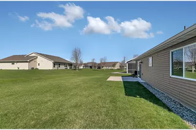 153 Glenview Loop, Saint Cloud, MN 56303 - Photo 19
