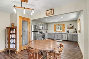 305 Oak Ave SE, Montgomery, MN 56069 - Photo 3