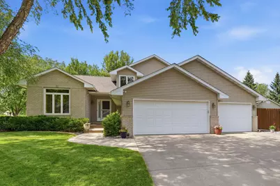 13120 55th Avenue N, Plymouth, MN 55442 - Photo 1