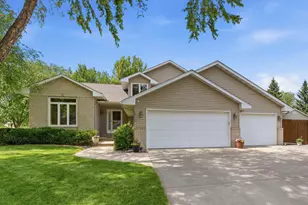 13120 55th Ave N, Plymouth, MN 55442 - Photo 1
