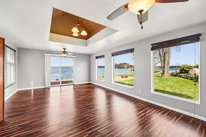 9990 Bonnie Glen Parkway, Chisago City, MN 55013 - Photo 7