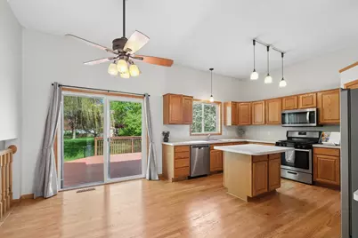 21117 Honeycomb Path, Lakeville, MN 55044 - Photo 7