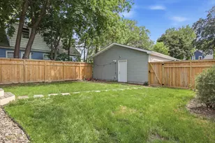 1350 Laurel Ave, Saint Paul, MN 55104 - Photo 13
