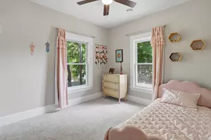 1350 Laurel Ave, Saint Paul, MN 55104 - Photo 3