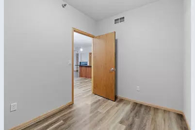 1155 Ford Road #512, Saint Louis Park, MN 55426 - Photo 21