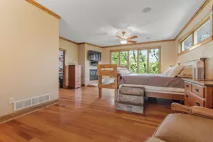 499 8th St, Hudson, WI 54016 - Photo 17