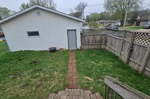1302 W Clark St, Albert Lea, MN 56007 - Photo 29