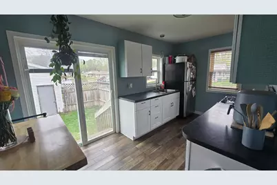 1302 W Clark Street, Albert Lea, MN 56007 - Photo 13