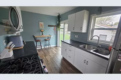 1302 W Clark Street, Albert Lea, MN 56007 - Photo 15