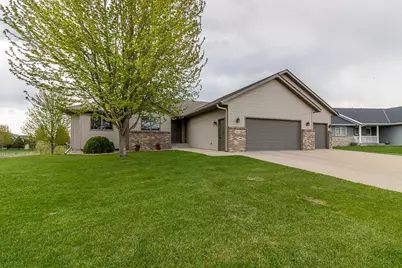 201 Pebble Creek Drive, Mankato, MN 56001 - Photo 1