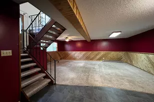 404 N 11th St, Montevideo, MN 56265 - Photo 21