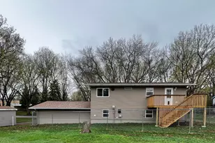 404 N 11th St, Montevideo, MN 56265 - Photo 37
