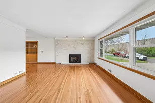 4231 Lilac Dr N, Robbinsdale, MN 55422 - Photo 5