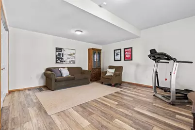 9724 Geisler Road, Eden Prairie, MN 55347 - Photo 47