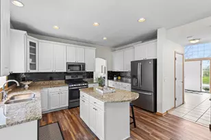 9724 Geisler Rd, Eden Prairie, MN 55347 - Photo 5