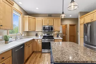 4895 Eagle Ridge Rd, Independence, MN 55357 - Photo 17