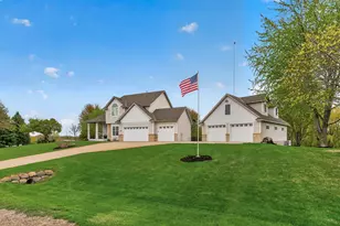 4895 Eagle Ridge Rd, Loretto, MN 55357 - Photo 1
